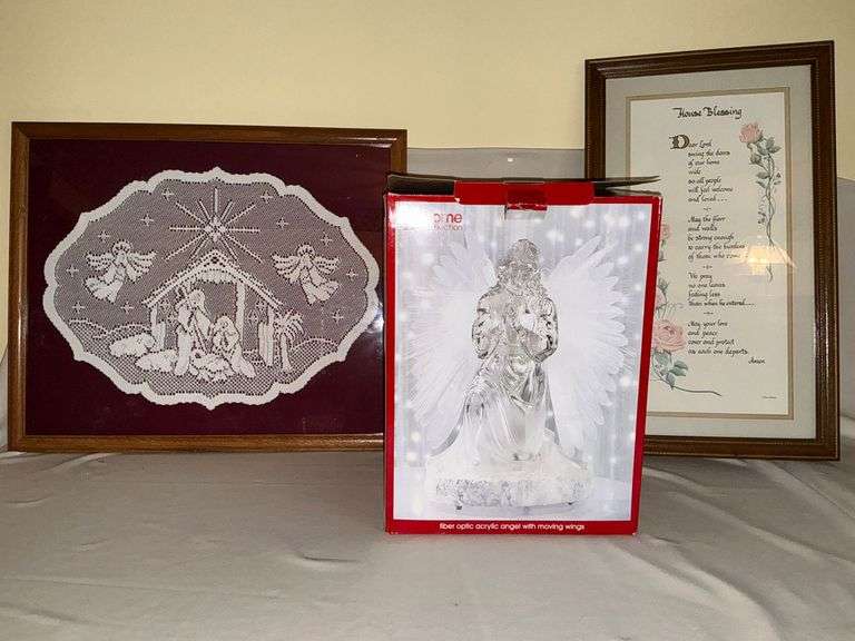 House Collection fiber optic acrylic angel image