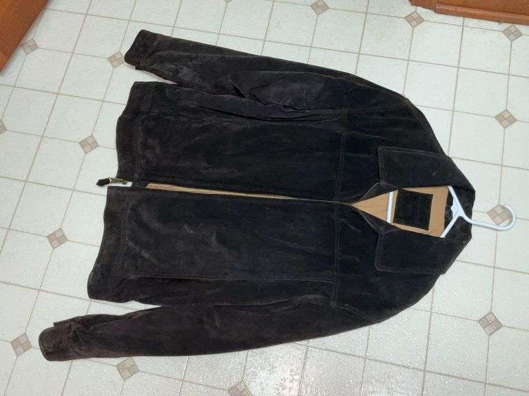 Docker's suede size large jacket image