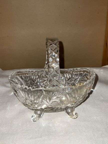 Glass basket image