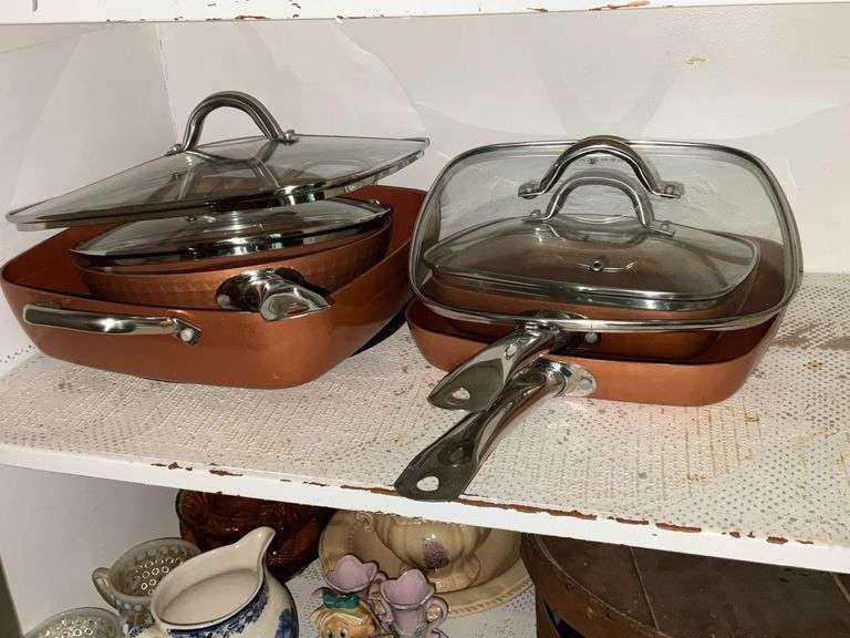 Copper Chef skillets, pots and pans image