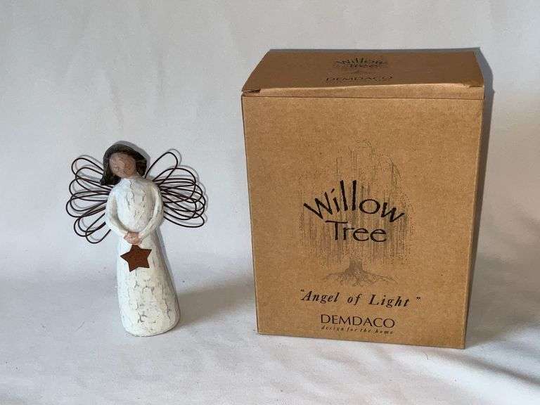 Willow Tree "Angel of Light", 5" T image