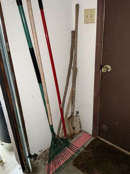 Long handled tools image