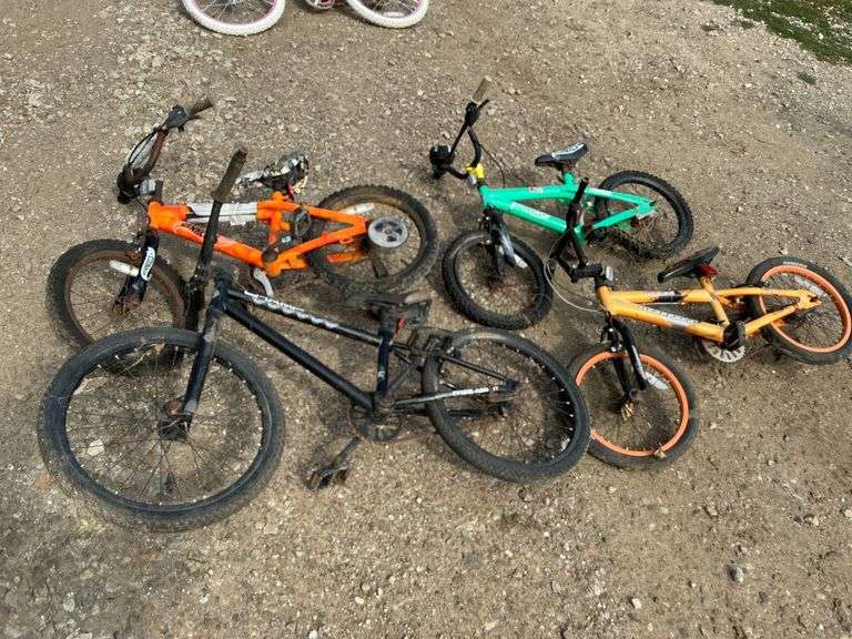 4 youth bikes, Hot Wheels, Mongoose Mutant and Champ Free Agent image