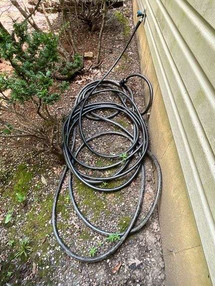 Heavy duty garden hose image