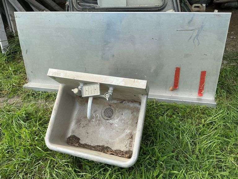 2 stainless steel sinks, stainless steel countertops image