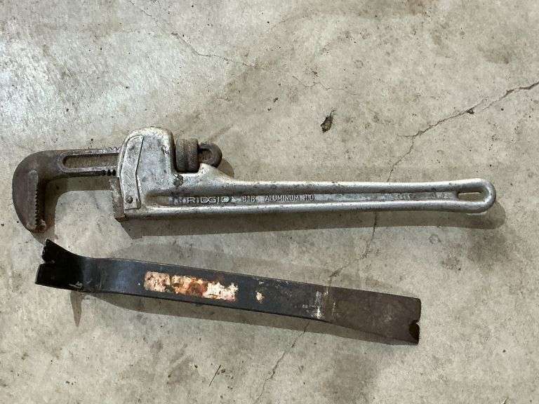 Ridgid 18" aluminum pipe wrench image