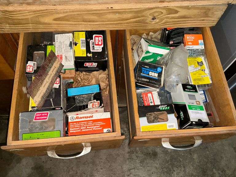 Screws, nails, hardware, etc. image