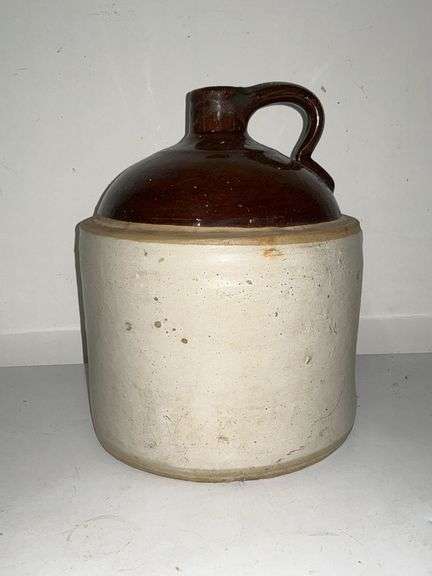 Crock jug image