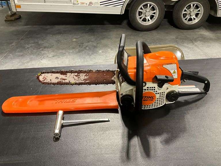 Stihl MS 170 chainsaw, 14" bar, chainsaw tool image