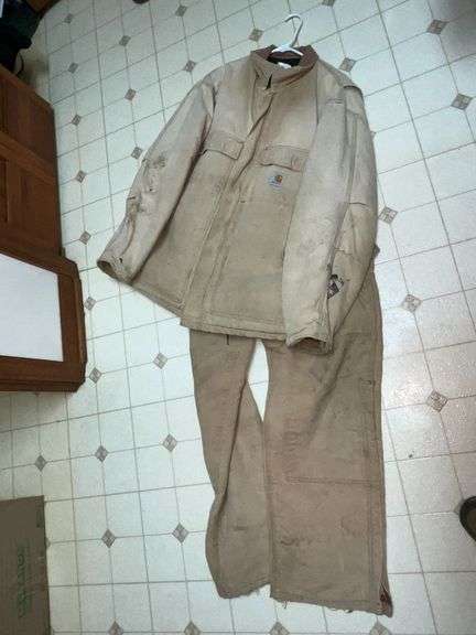 Carhartt insulated jacket XL? image