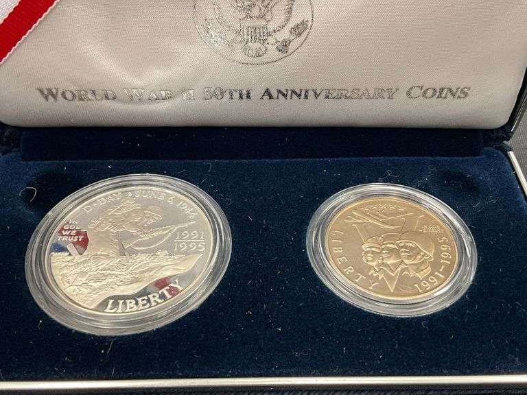 World War II 50th Anniversary Coins image