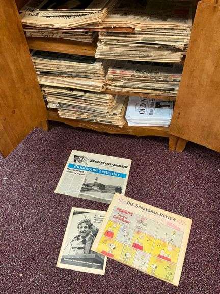 Vintage newspapers image