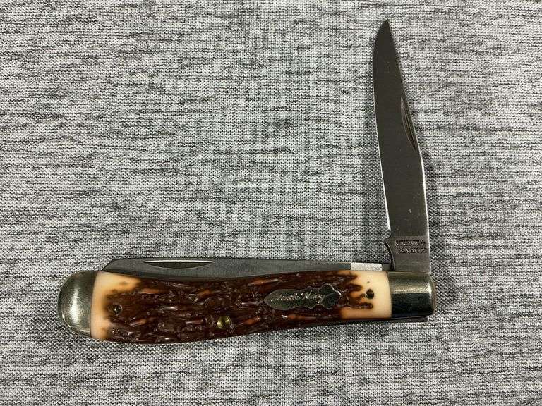 Schrade Uncle Henry 2-blade knife image