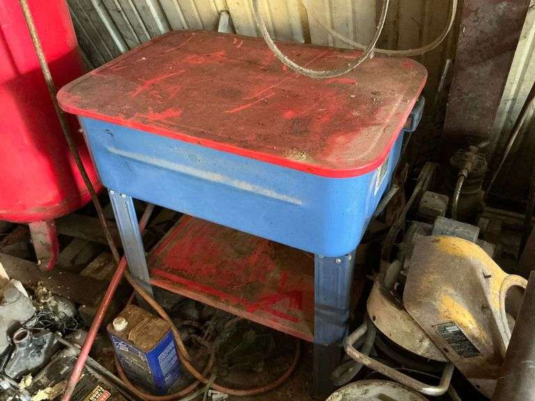 Central Machinery parts washer image
