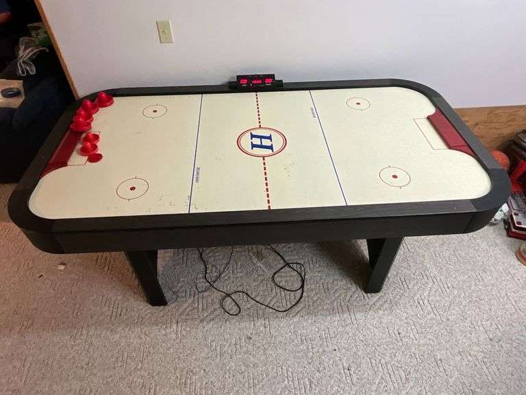 Harvard air hockey table, working condition image