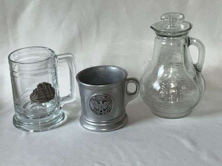 Mug with pewter medallion, pewter mug image