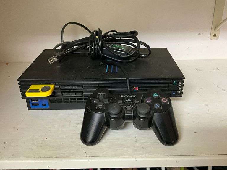 PlayStation2 with controller image