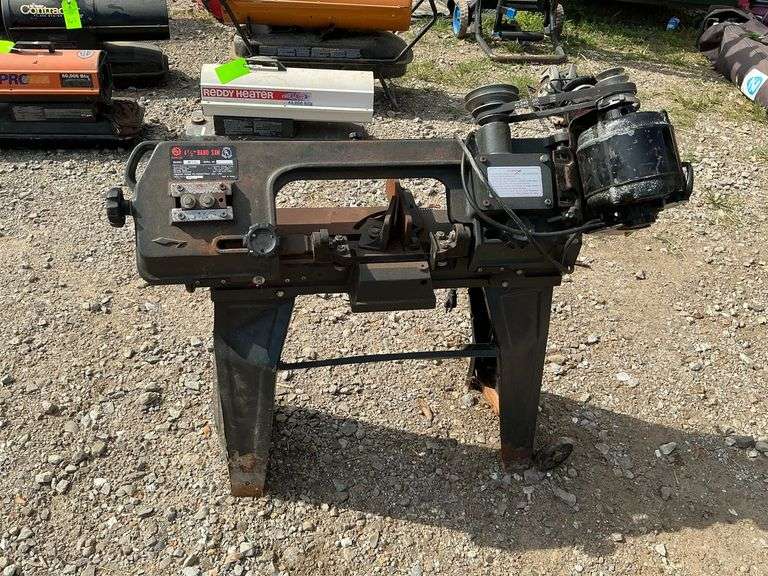Rong Fu 4 1/2" band saw image