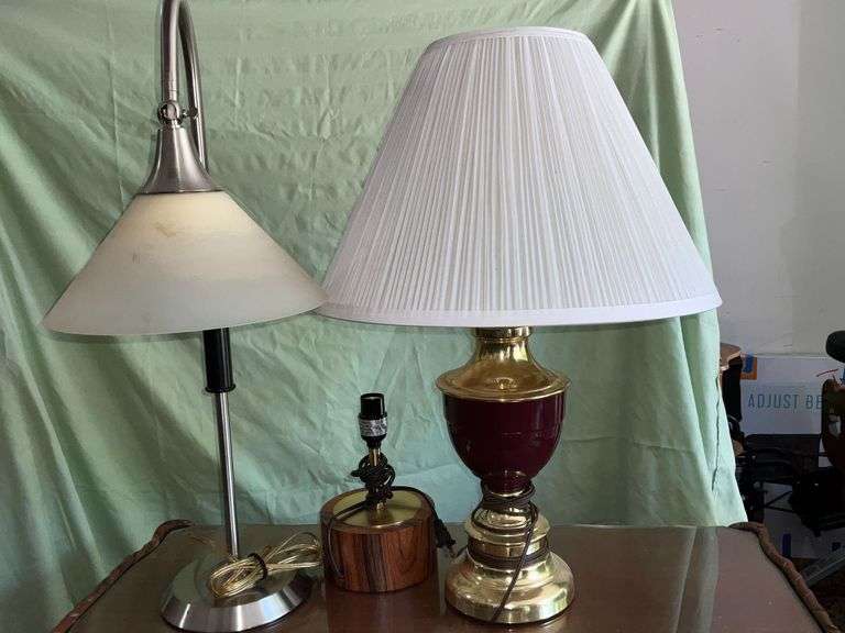 Table lamps image