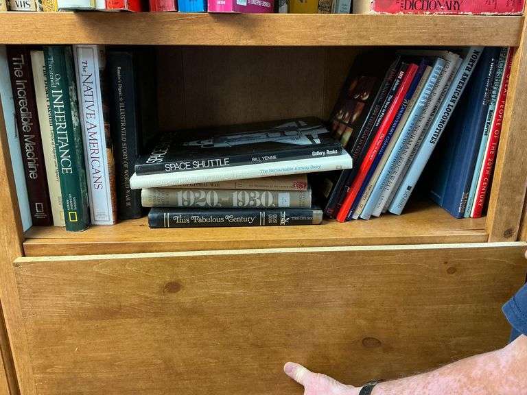 Coffee table books image