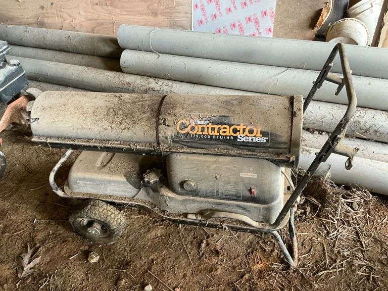 Mr. Heater Contractor Series kerosene heater, condition unknown image