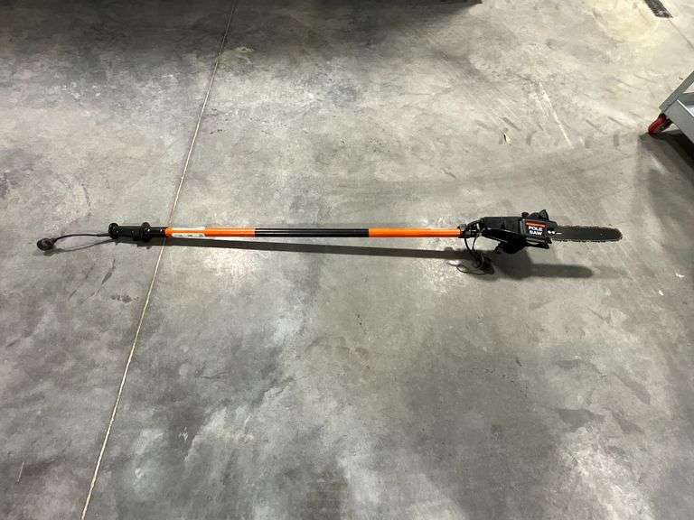Remington electric pole saw Model 108526-01 image