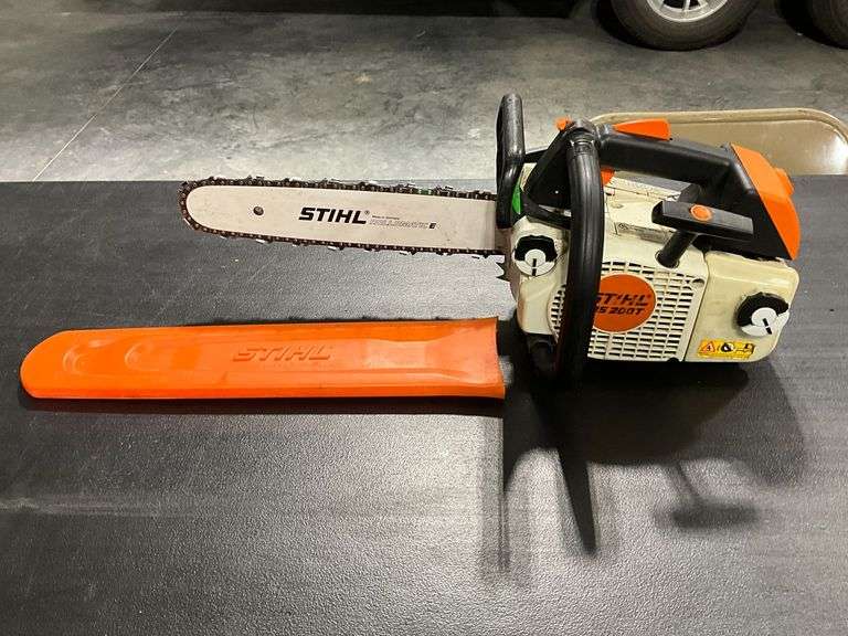 Stihl MS 200T chainsaw, 14" bar image