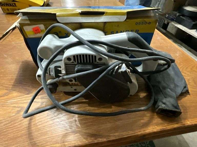 King 3" belt sander, working condition image