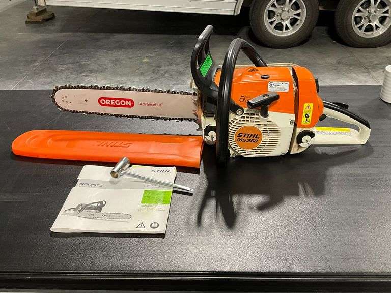 Stihl MS 260 chainsaw, 16" Oregon bar, chainsaw tool, owner's manual image