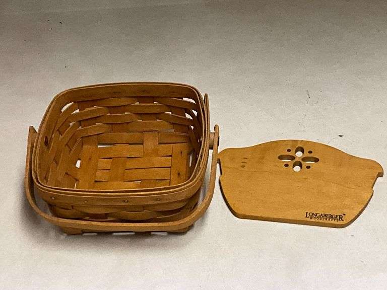 Longaberger bread basket 1994 image