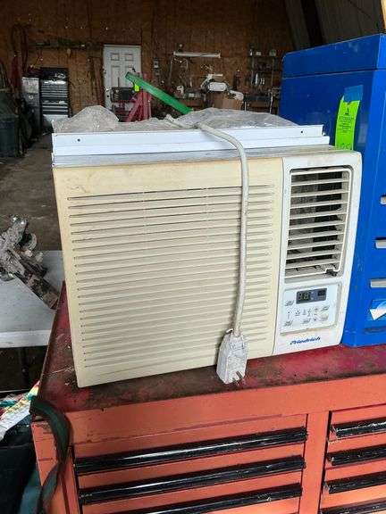 Friedrich window air conditioner, 5950 BTU image