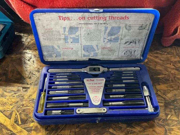 Blue Point tap & die set image