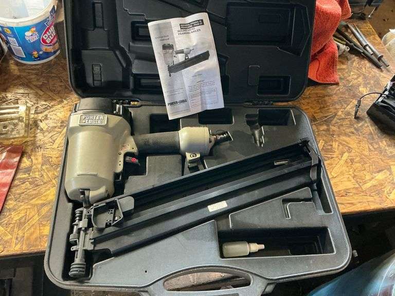Porter-Cable round head framing nailer air operated in plastic case image