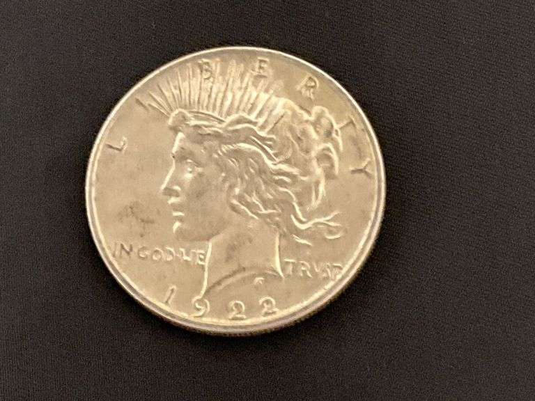 1922 Peace silver dollar image