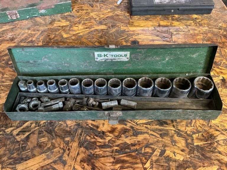 S-K and New Britian sockets, 1/2" drive image