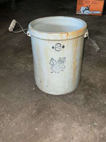 No. 8 Western Stoneware crock, small crack at top image