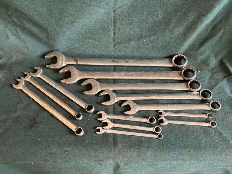 Snap-On combination wrenches up to 1 1/16" image
