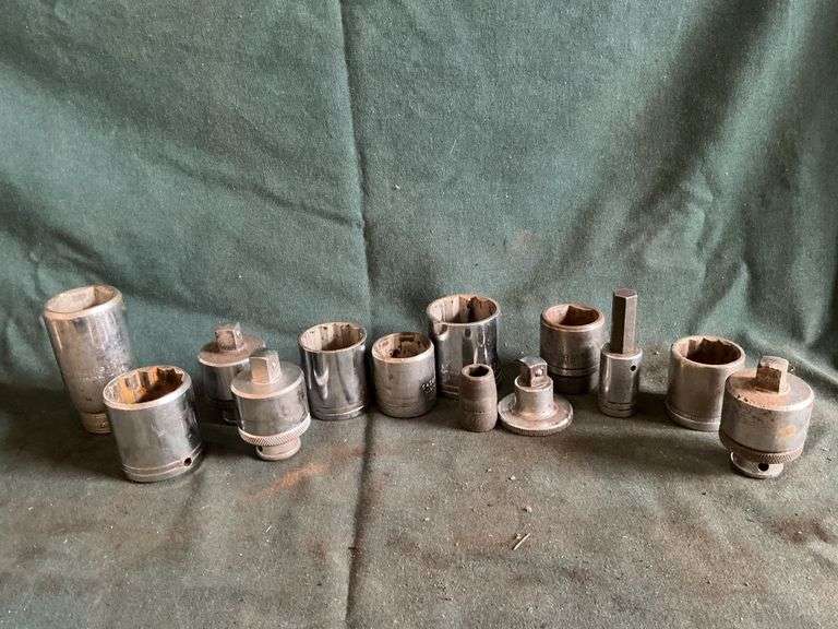 Proto 1/2" drive and 3/4" drive sockets image