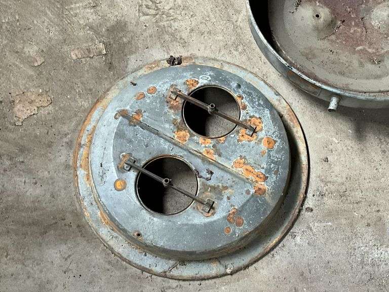 Chrome air cleaner for 2-4 barrel carburetor image