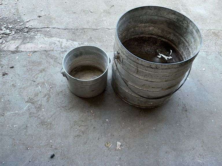 Galvanized buckets image
