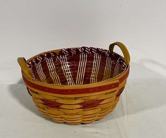 1999 Christmas Collection Popcorn Basket by Longaberger image