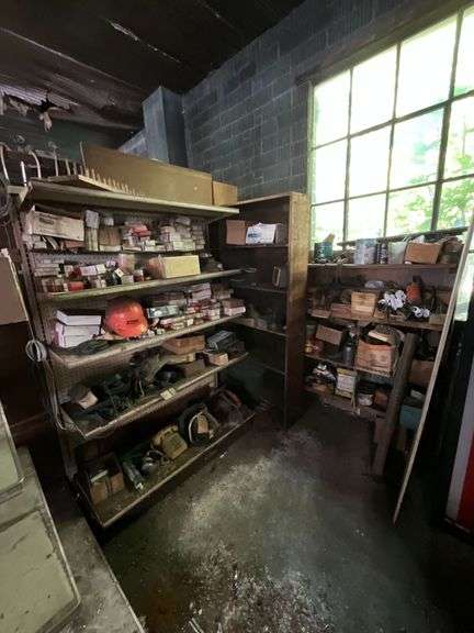 Contents of corner image