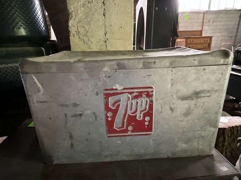 Vintage metal 7-Up cooler, rough condition image