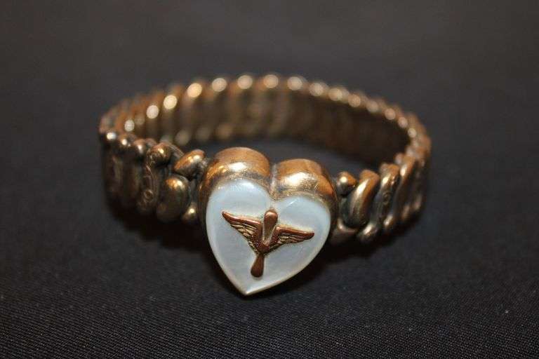 Wartime sweetheart bracelet image