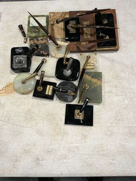 Assortment of desk pen holders image