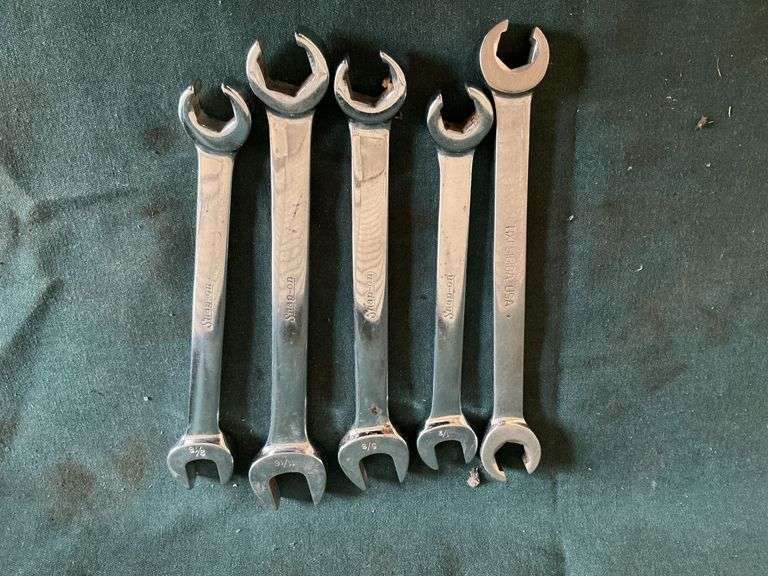 Snap-On line wrenches up to 11/16" image