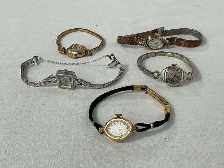 Ladies wrist watches, Gruen wind-up, Hamilton image
