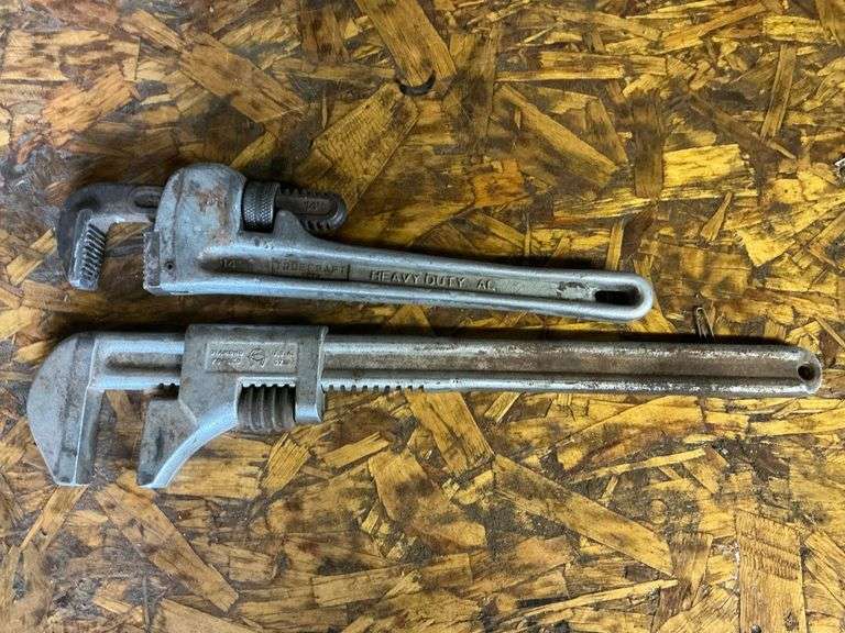 14" and 18" aluminum pipe wrenches image