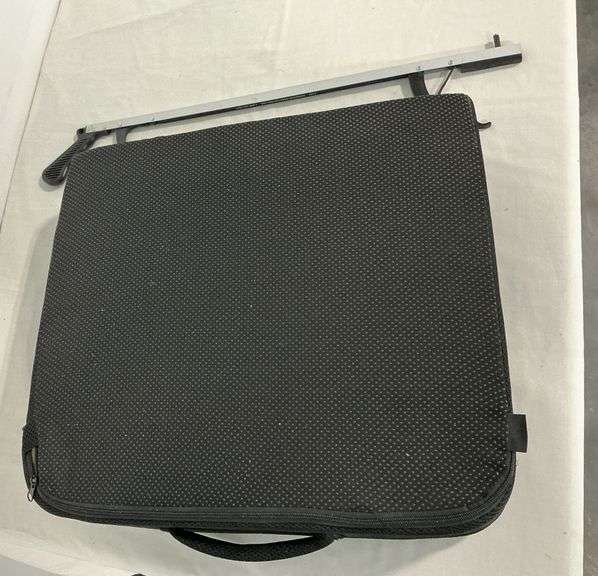 Youfi cushion and grabber image