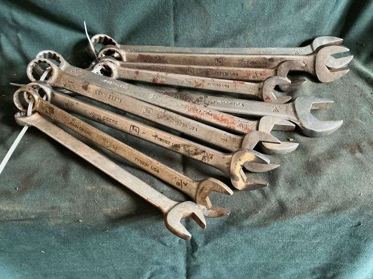 John Deere combination wrenches image